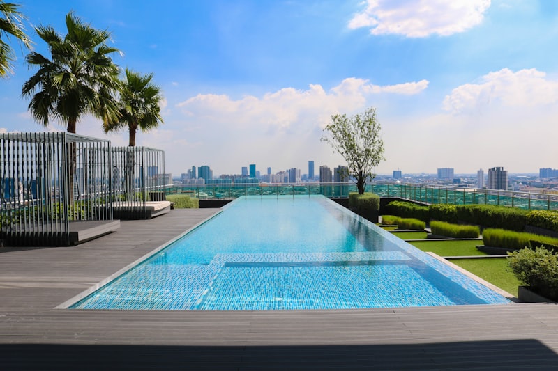 Commercial apartment pool maintained by CUA Pools in Dallas Fort Worth and Houston Texas
